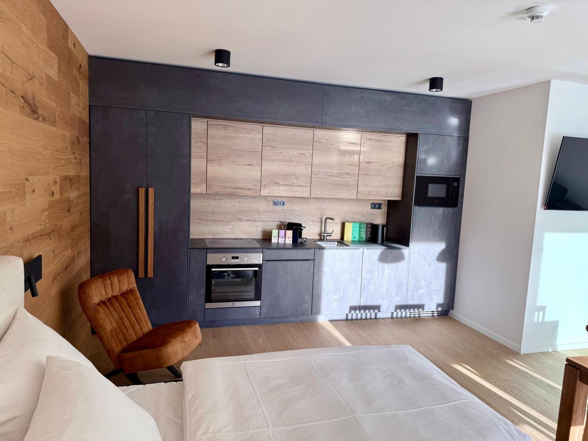 Elsa Spa Apartments Tux Exterior photo