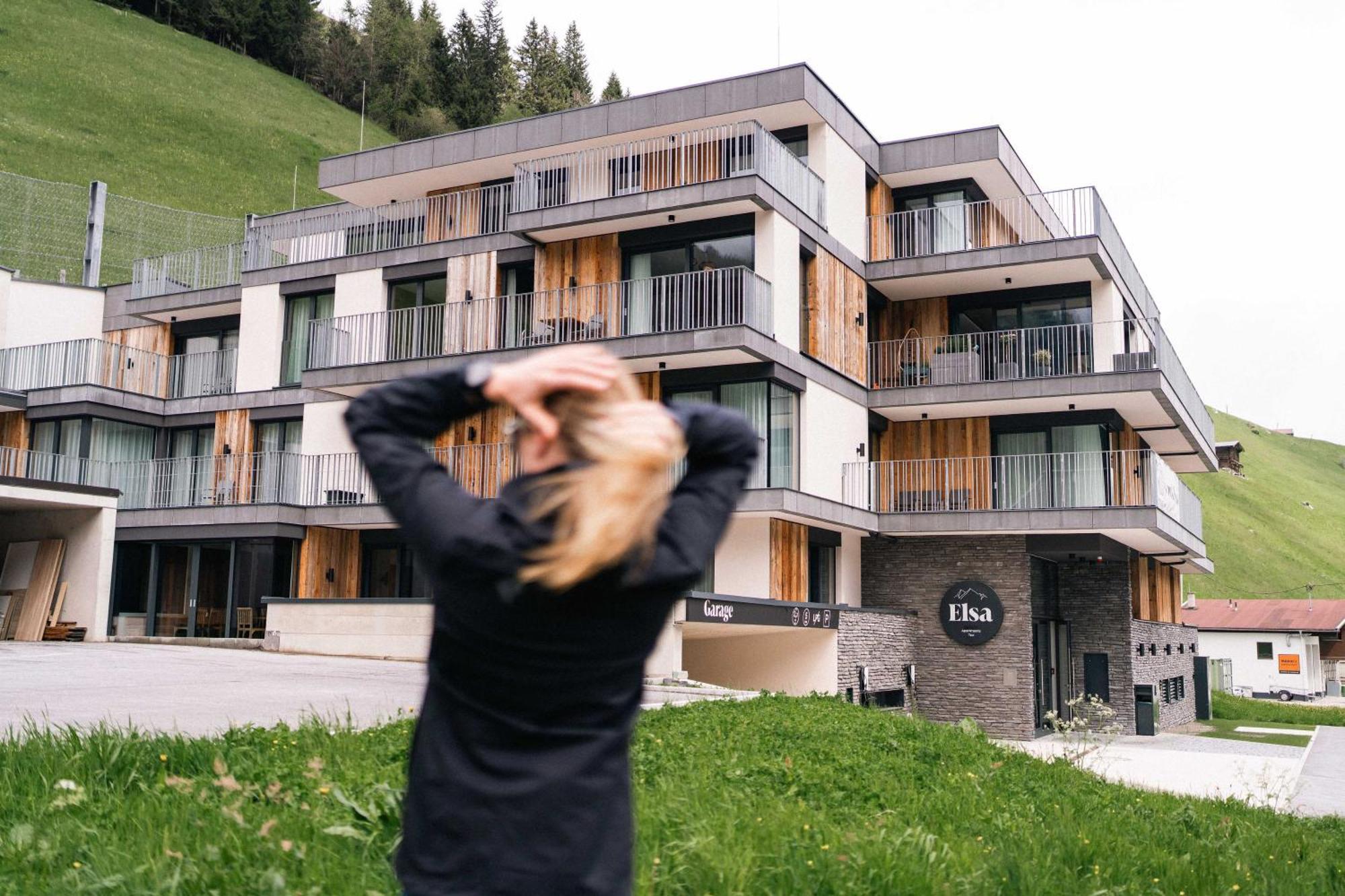 Elsa Spa Apartments Tux Exterior photo